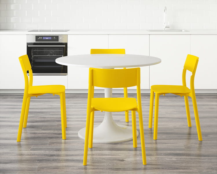 Ghế Janinge của hãng Ikea cũng rất phù hợp với các quán Cafe phong cách hiện đại