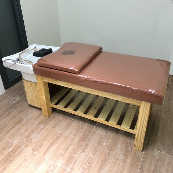 Mấu giường gội đầu dưỡng sinh tai thỏ khung gỗ thông kết hợp nệm màu nâu